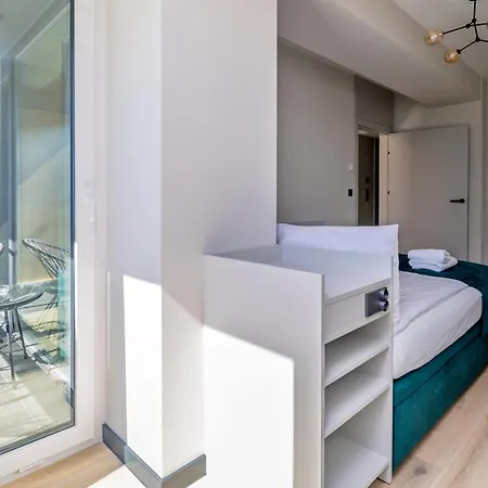 Aboutartapartments - Krzywoustego Apartman