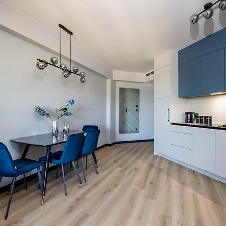 Aboutartapartments - Krzywoustego