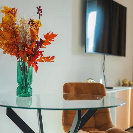 Aboutartapartments - Krzywoustego Apartman